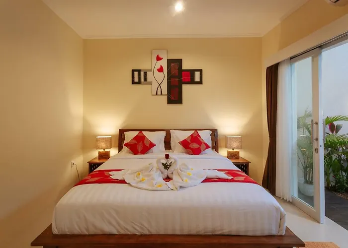 Julie & Sydney, - 2 Bedroom Modern Pool Villas! *