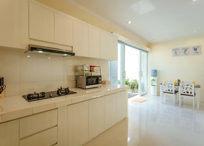 Villa Julie & Sydney, - 2 Bedroom Modern Pool Villas! Seminyak