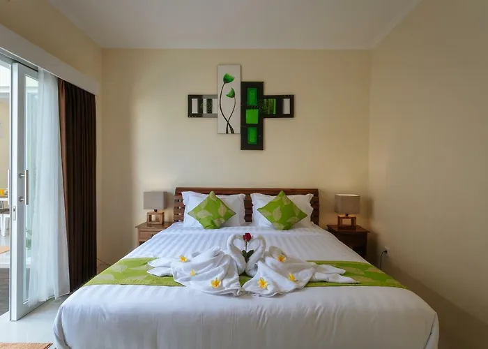 Julie & Sydney, - 2 Bedroom Modern Pool Villas! Villa