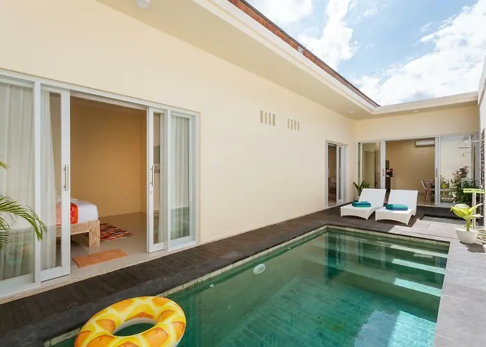 Julie & Sydney, - 2 Bedroom Modern Pool Villas! Seminyak