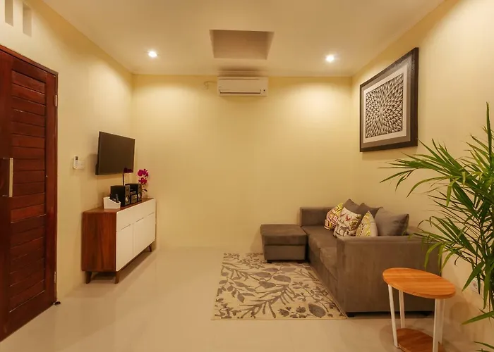 Julie & Sydney, - 2 Bedroom Modern Pool Villas! Villa *