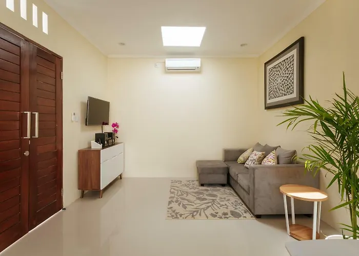 Villa Julie & Sydney, - 2 Bedroom Modern Pool Villas! *