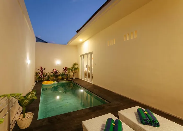Julie & Sydney, - 2 Bedroom Modern Pool Villas! *